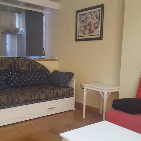 Americas Apartment *